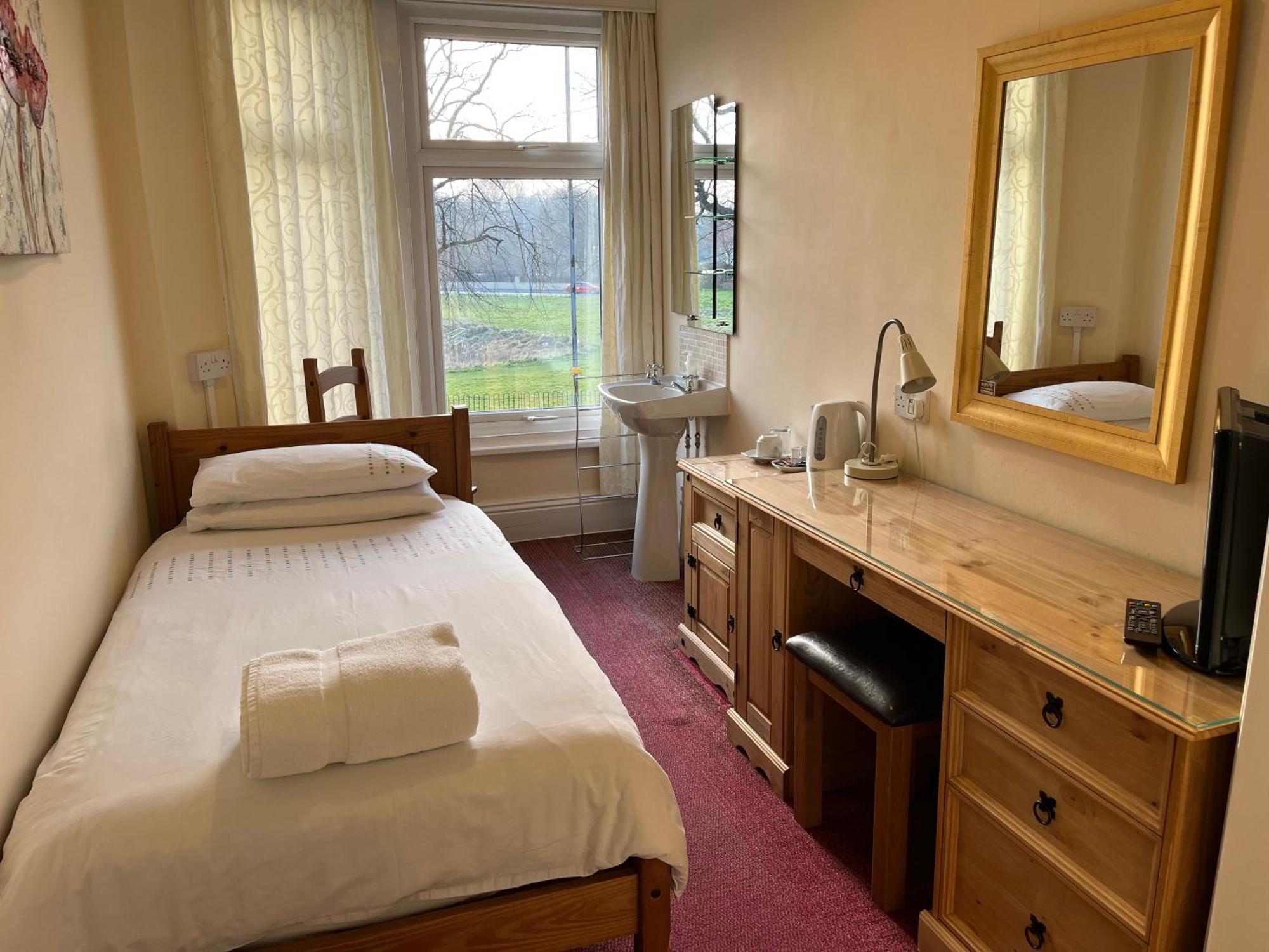 Chadwick Guest House Middlesbrough Buitenkant foto